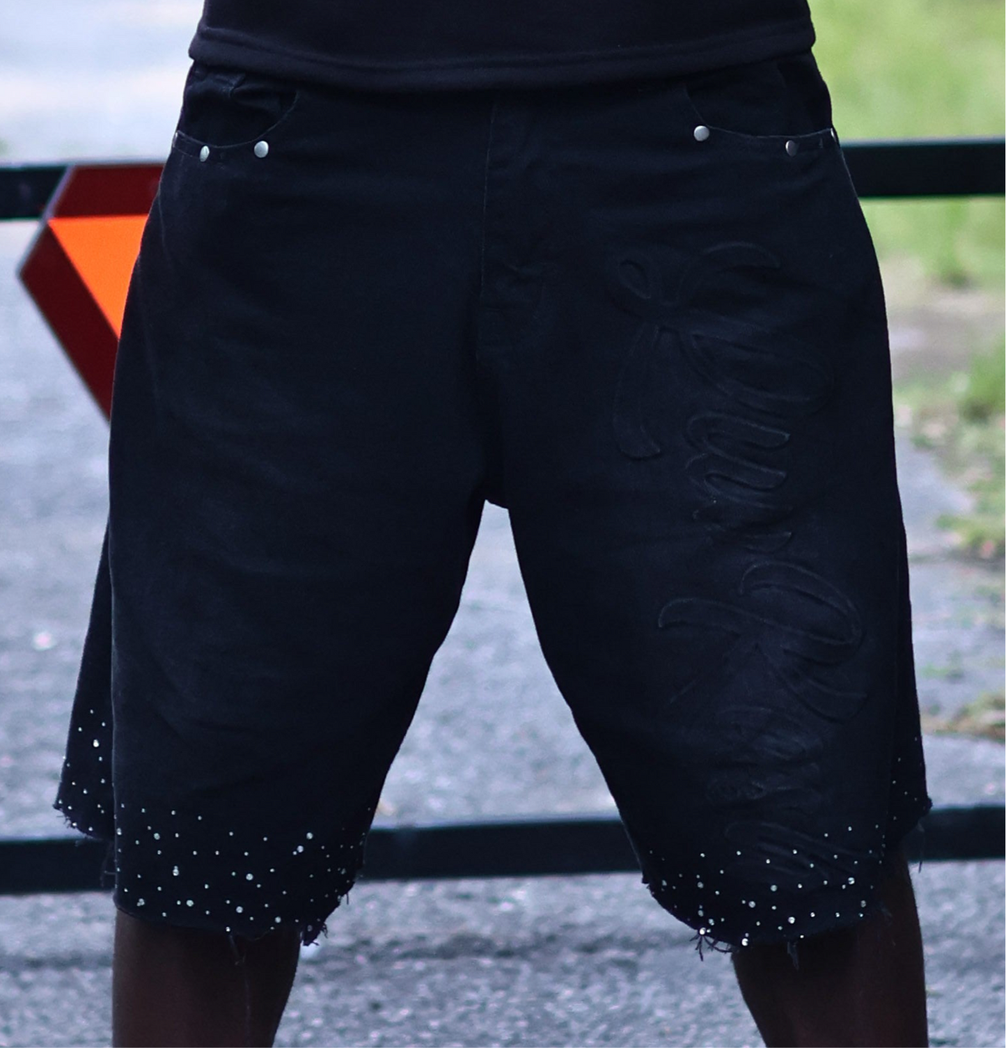 Black Imprinted Jorts